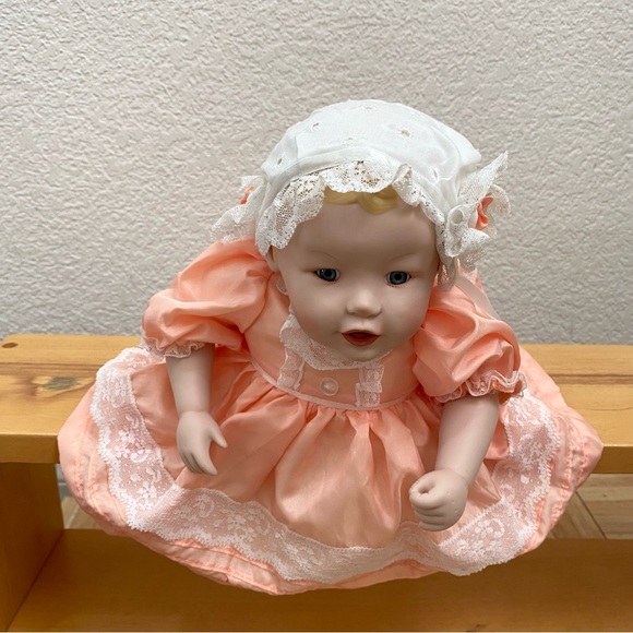 Vintage 1986 Knowles “Heather” Yolanda's Picture Perfect Babies Collection Doll - Picture 6 of 13